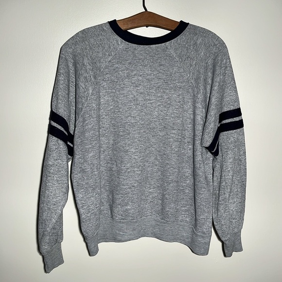 Vintage Raglan Sweatshirt - Picture 5 of 6